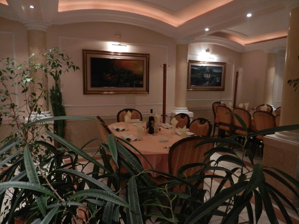 Guesthouse Ellite Požarevac Dış mekan fotoğraf
